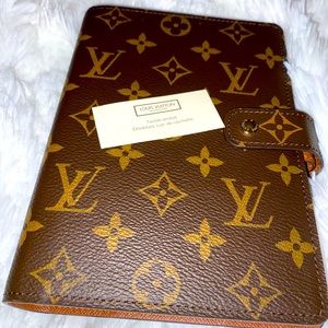 Louis Vuitton Medium Rings Agenda